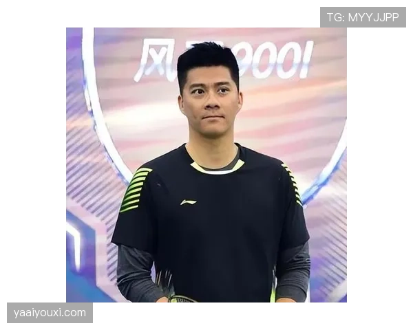 傅海峰退役后还在坚持每天五点起床练球？这自律看得我连夜删了闹钟