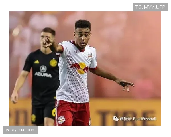 从布斯克茨到皮尔洛：单点调度如何让位于体系化中场组织