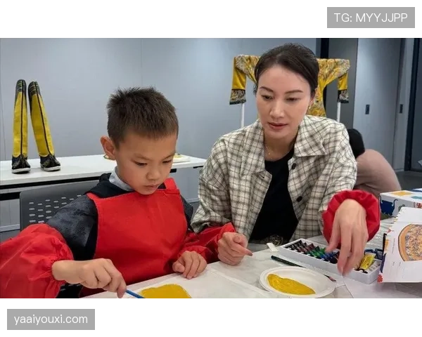 谢杏芳居然说普通炒菜太奢侈了？我还以为她家厨房就是五星级餐厅现场呢